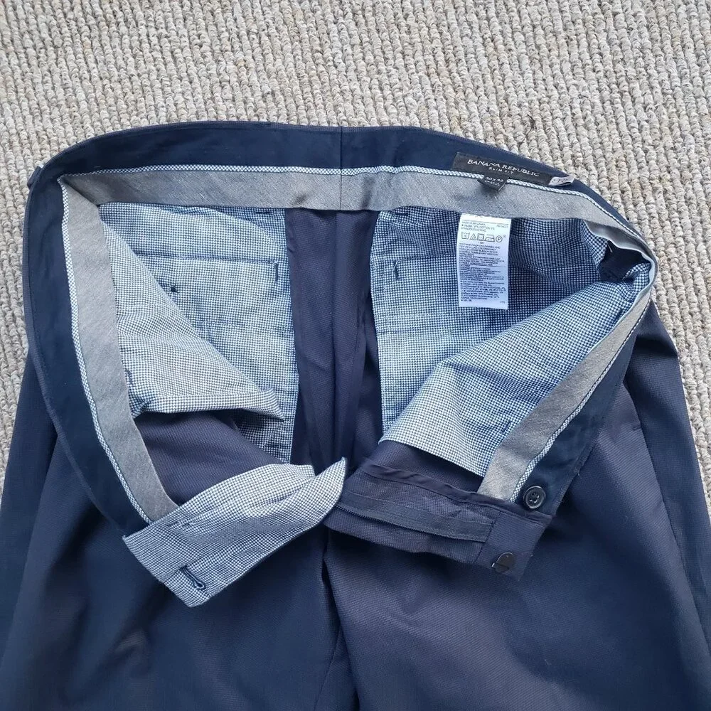 Banana Republic Navy Blue Pants Men's 30x32